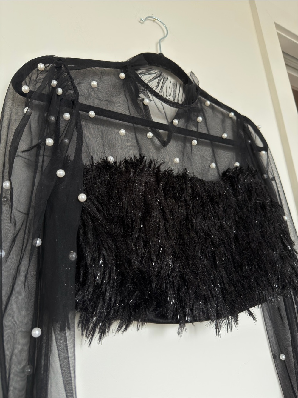 3/$45 SHEIN Black Sheer Pearl-Embellished Feather-Trim Crop Top - Picture 4 of 7